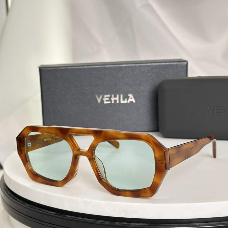 Picture of Vehla Sunglasses _SKUfw68405082fw